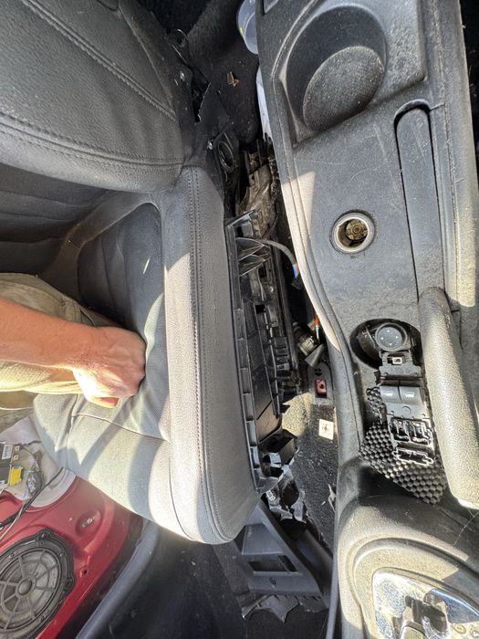 Сидіння водійське BMW F15 подушка сидіння