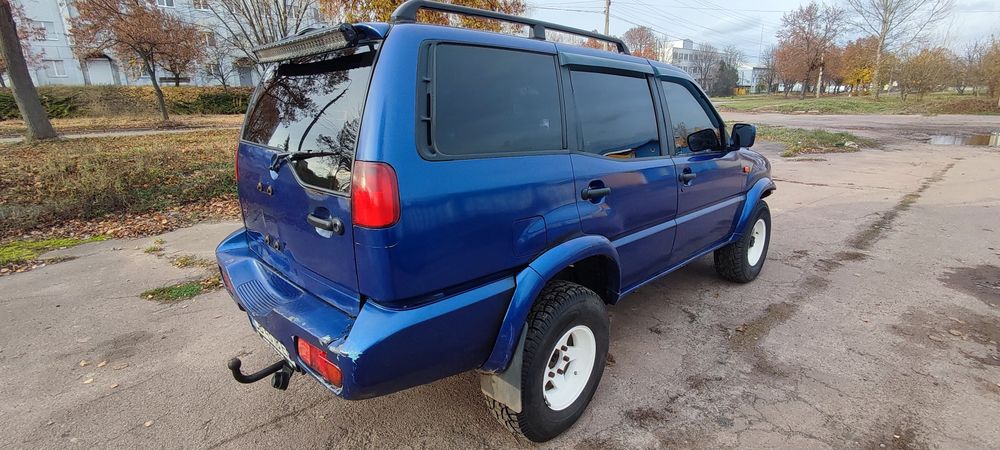 Nissan Terrano 2, Ford Maverick