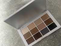 MAKEUP BY MARIO Master Mattes Eyeshadow Palette
