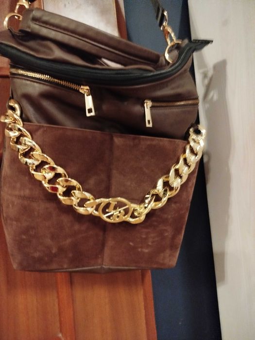 **Modna torebka na codzień i od święta**