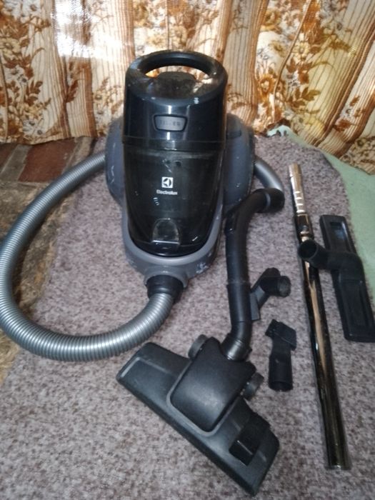 Пилосос Electrolux .