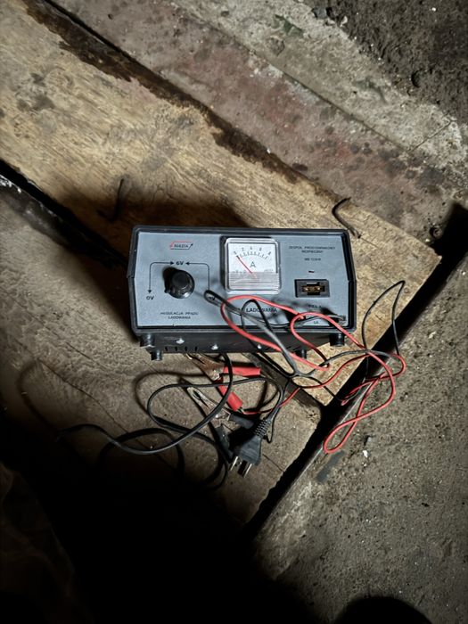 Автомобільний зарядний пристрій Masta MS 12/5-R