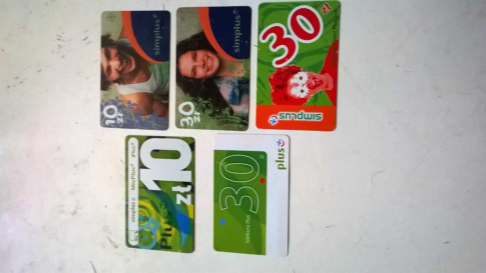 karty sieci komórkowych uzupełniających stan konta - 33 szt