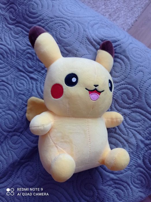Maskotka Pikachu 34 cm