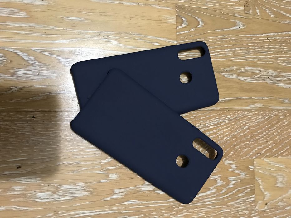 Два чехла на samsung a20s