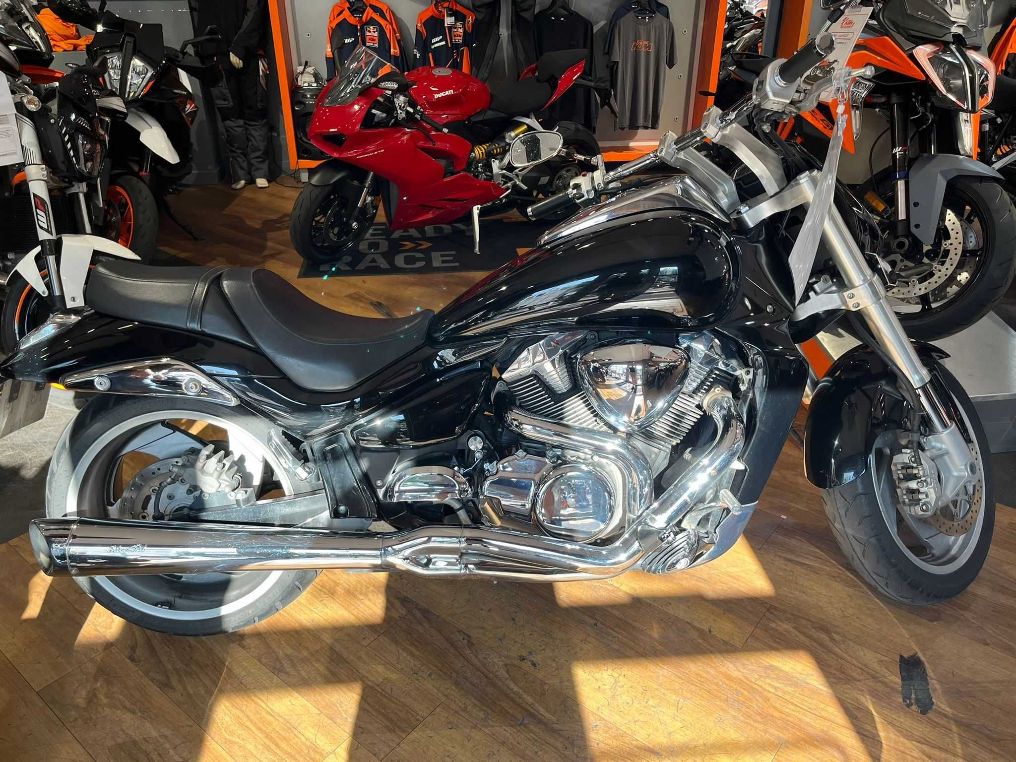 Suzuki VZR 1800 Intruder 2011r. Stan bdb
