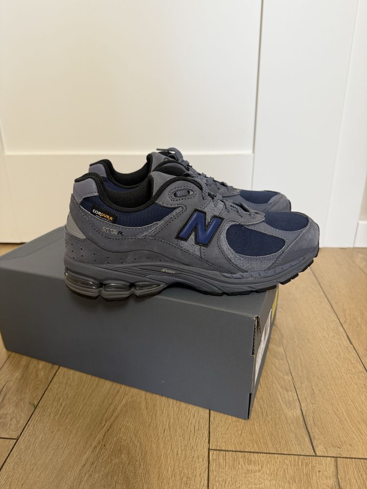 New balance 2002r codura meskie 41,5