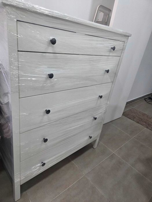 Comoda 5 gavetas
