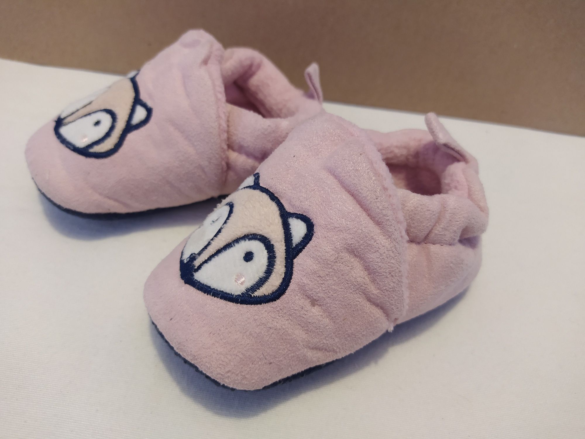 Sapato Pantufa. Zippy. Como novas.Tam. 19 a 20