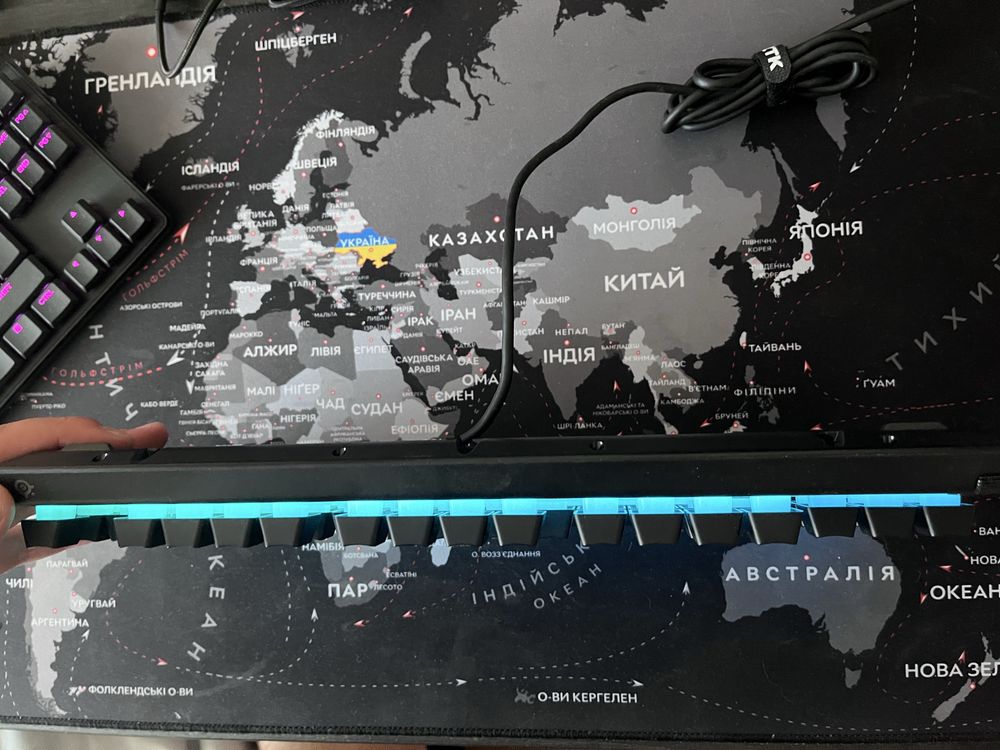 Клавиатура  steelseries apex 3 tkl