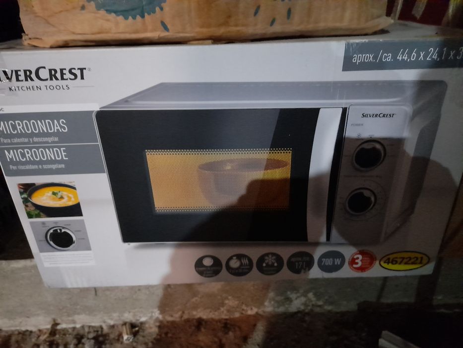 microondas novo ainda não sai da caixa