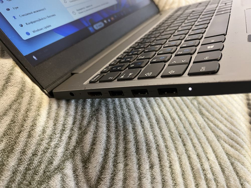 Ноутбук Lenovo IdeaPad 3 15ADA05