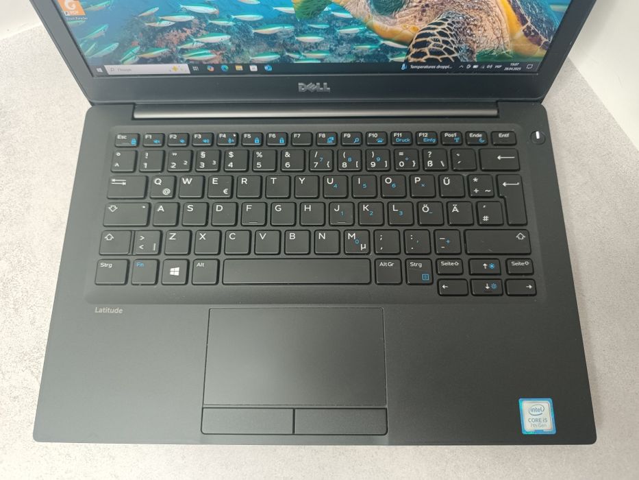 Ноутбук Dell Latitude 7280/i5-7300U/8 ГБ/256 GB/12.5 " Full HD