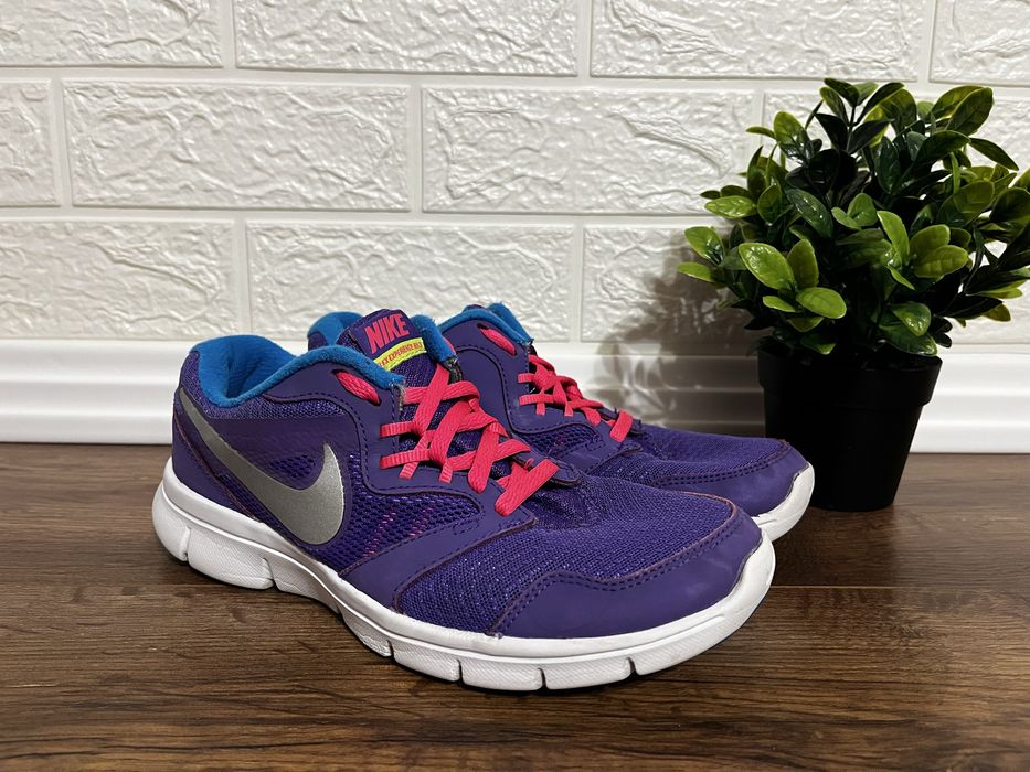 Стокове взуття по доступним цінам