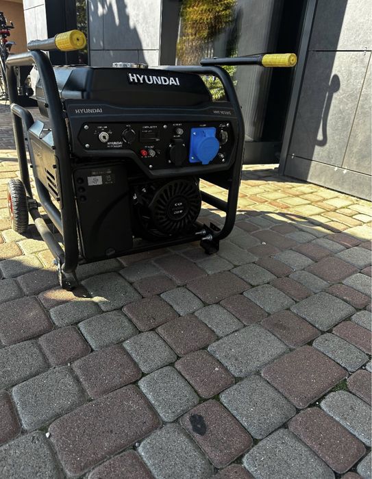 Продам генератор бензиновий