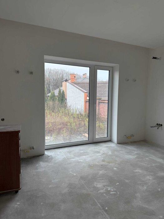 Продаж неймовірного будинку в елітному районі.