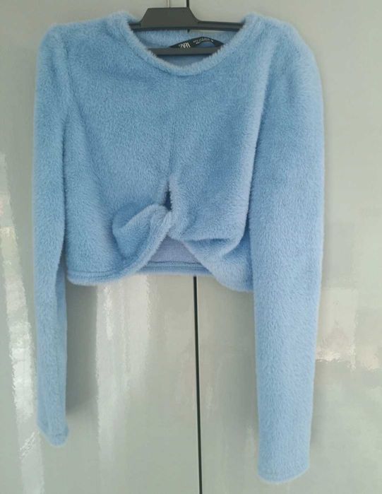 Swetryk krótki damski