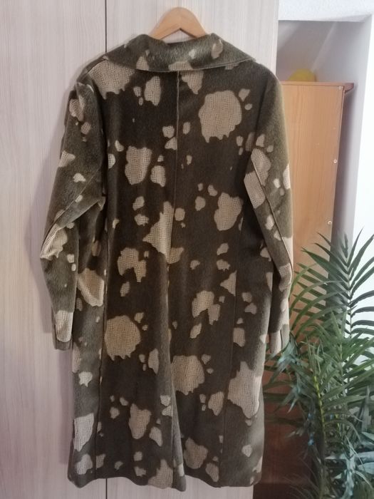 Vários Casacos pelo sintético