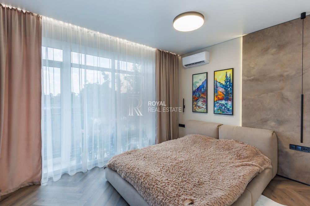 Продаж будинку Київ 4к 142м2 Русанівські Сади Дніпровський