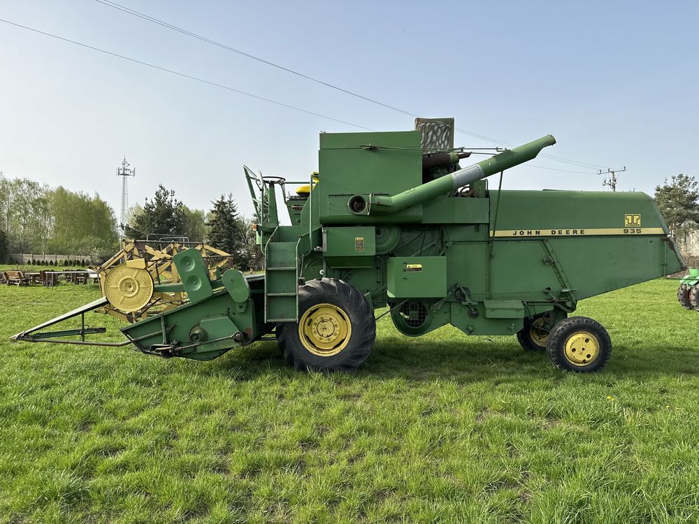 Kombajn John Deere 935