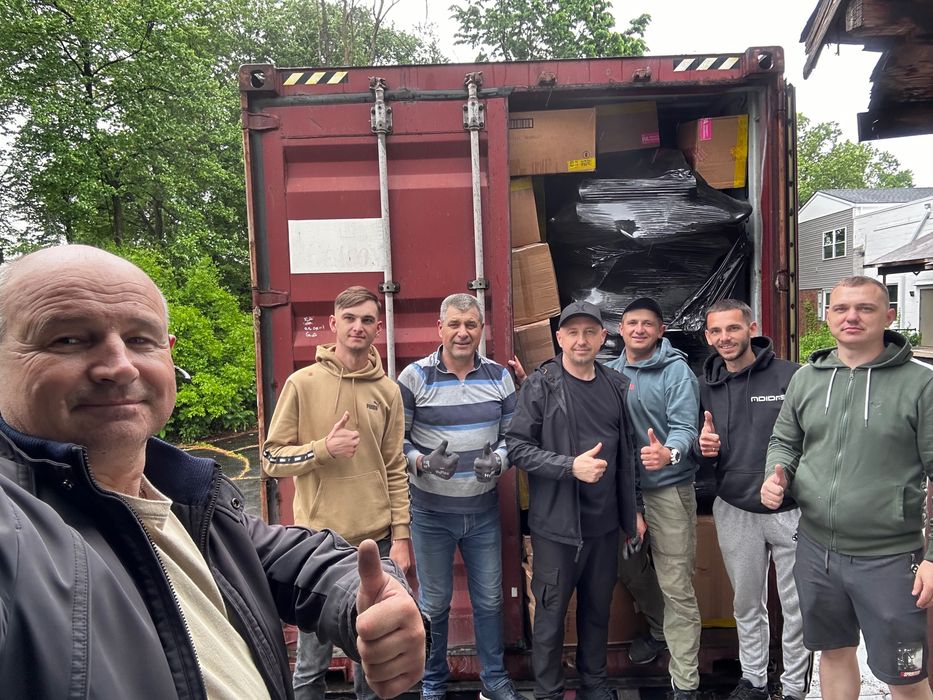 БO AURA шукає волонтера для ведення соціальних мереж!