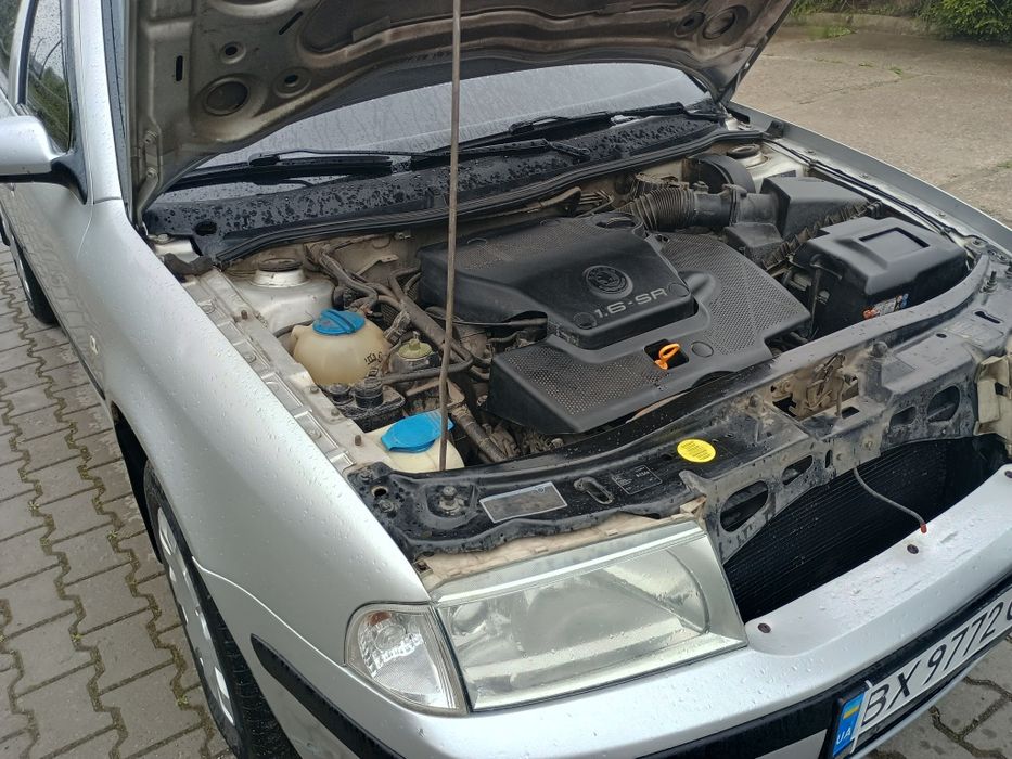 Продам надійне практичне авто.