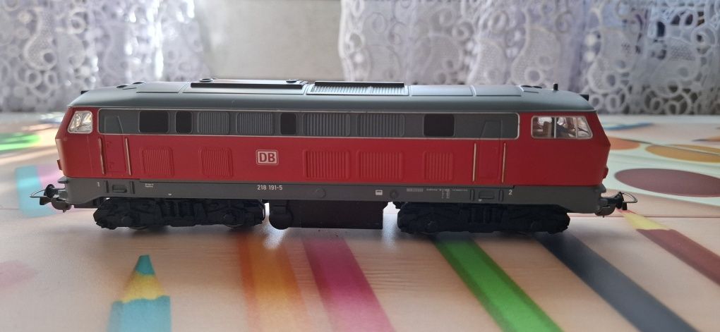 Lokomotywa spalinowa BR218 DB Piko H0 1:87