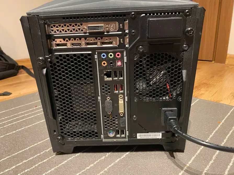 Komputer stacjonarny Lenovo Windows 10, i5-6400, GTX 1060 16gb RAM SSD