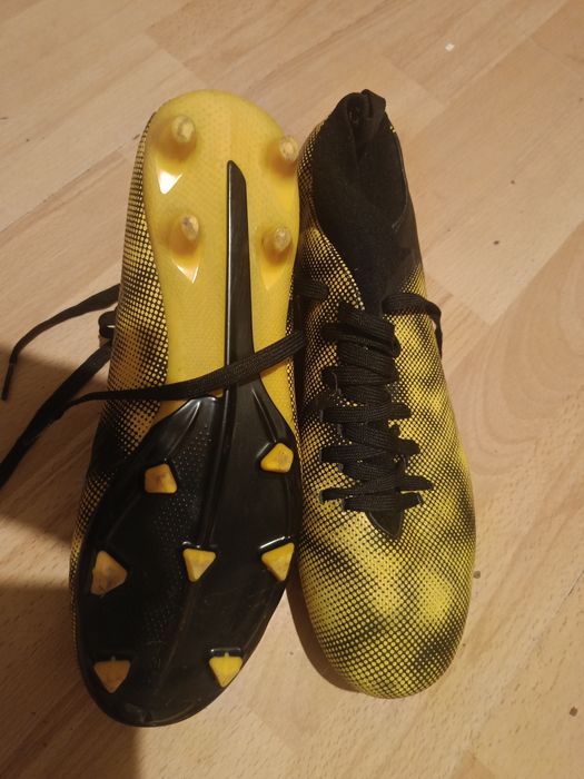 Buty piłkarskie korki 43