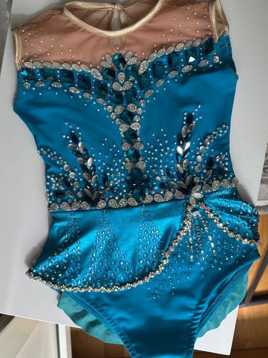 Купальник для художньої гімнастики