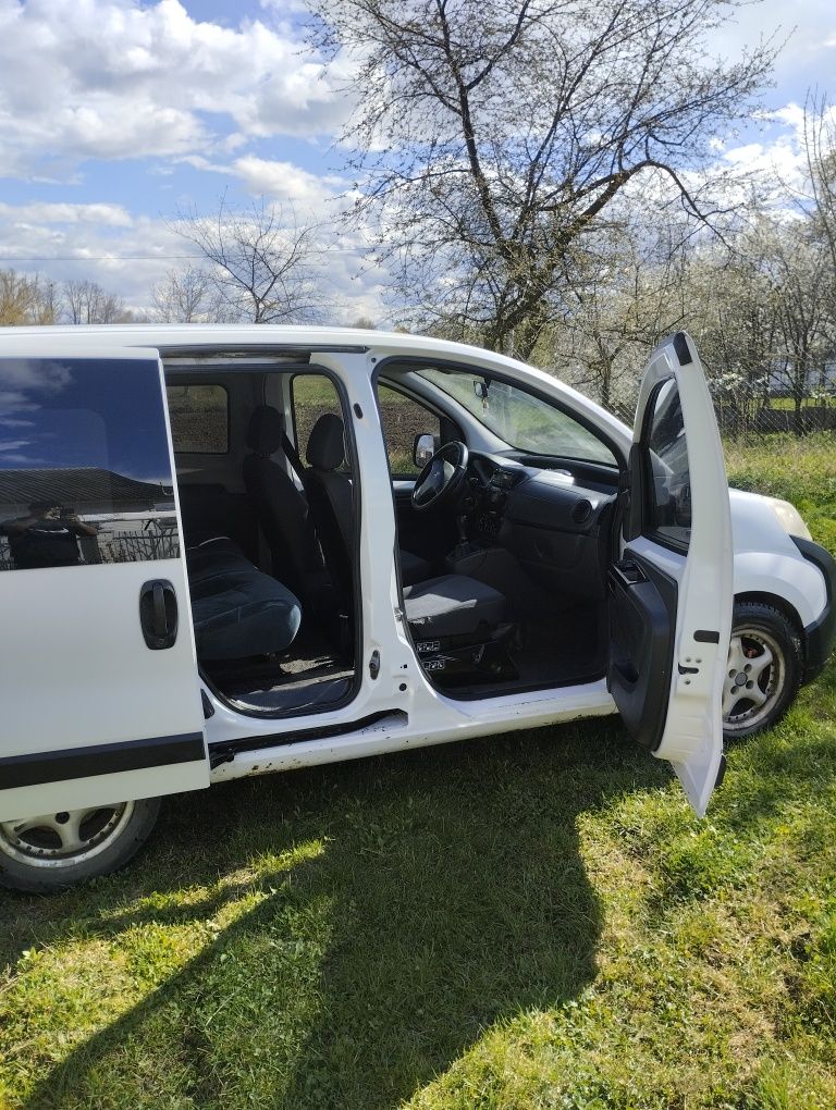 PEUGEOT BIPPER 1.4 дизель 2008