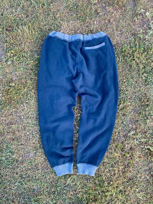 Spodnie damskie dresowe Abercrombie Fitch S M Avant Garde granatowy