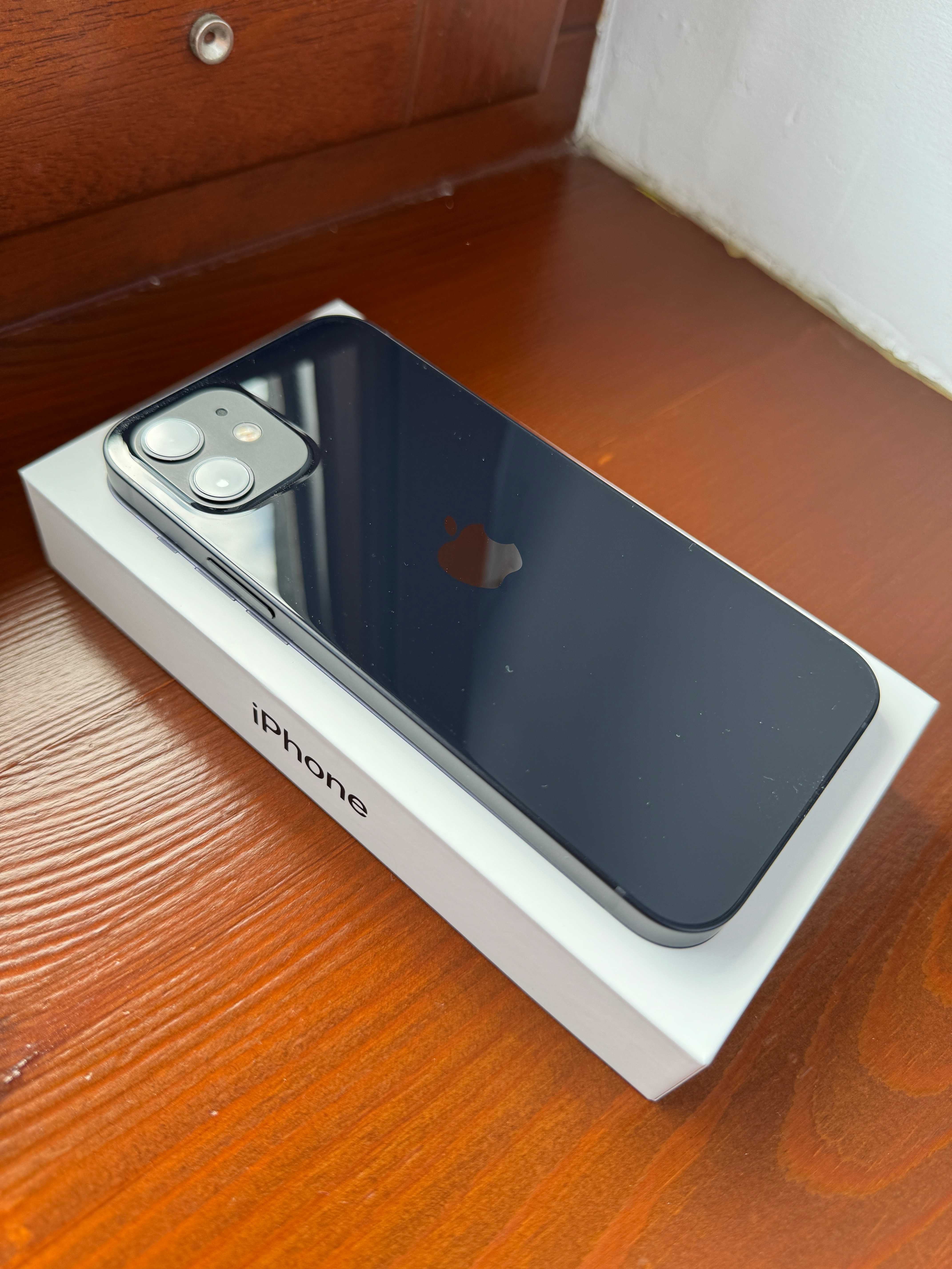 iPhone 12 64 GB Space Grey, czarny, stan idealny