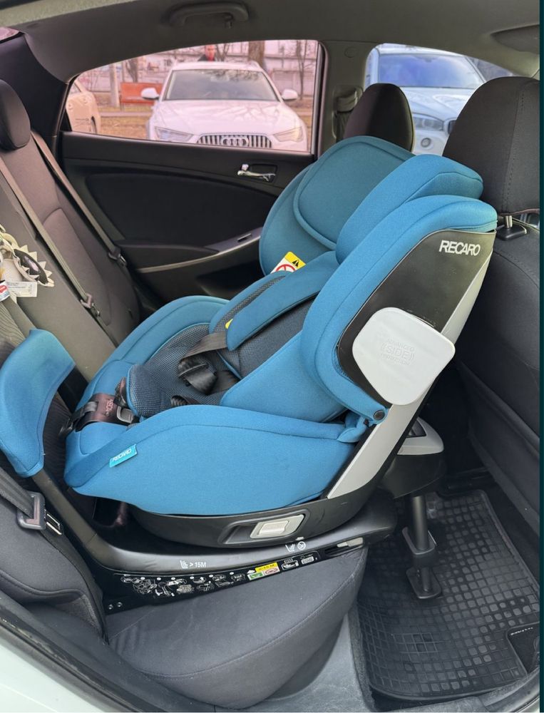 Автокресло Recaro Salia бирюзовый