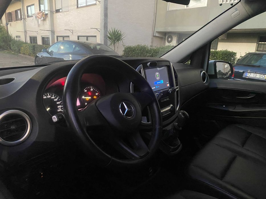 Mercedes Vito 111 CDI - 2018 - 9 Lugares
