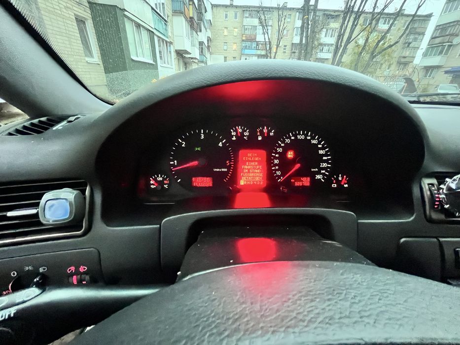 Ауді А6С5  авто в зорошу стані