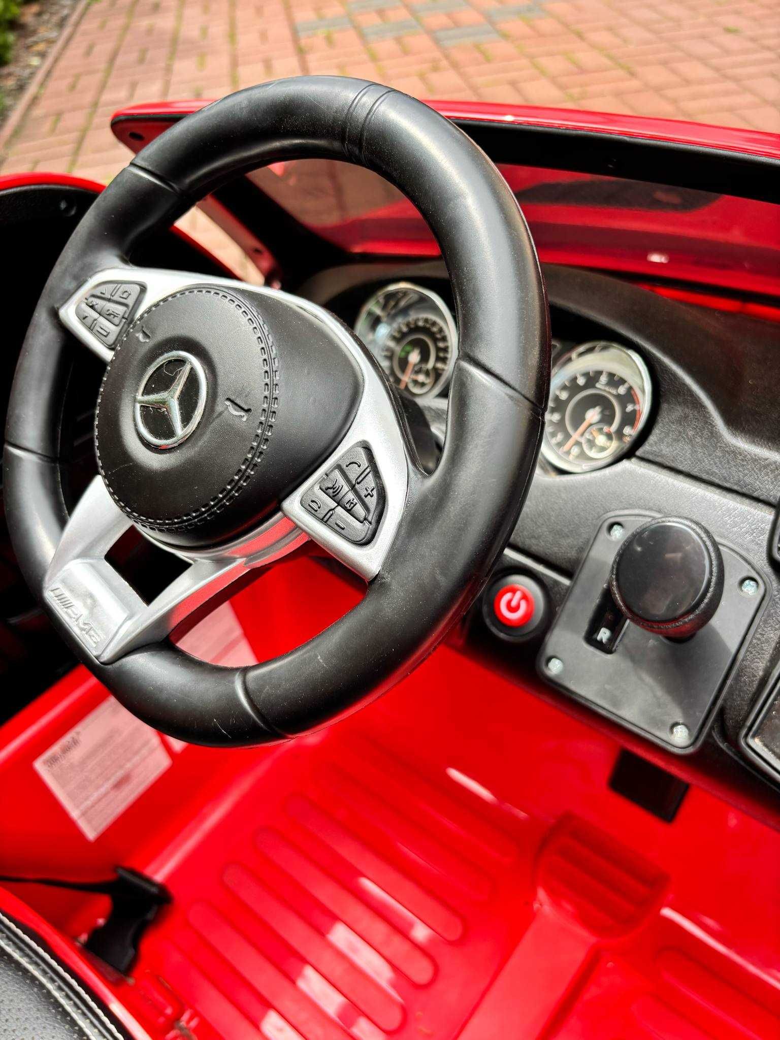 Samochód akumulatorowy Mercedes GLS dla dzieci