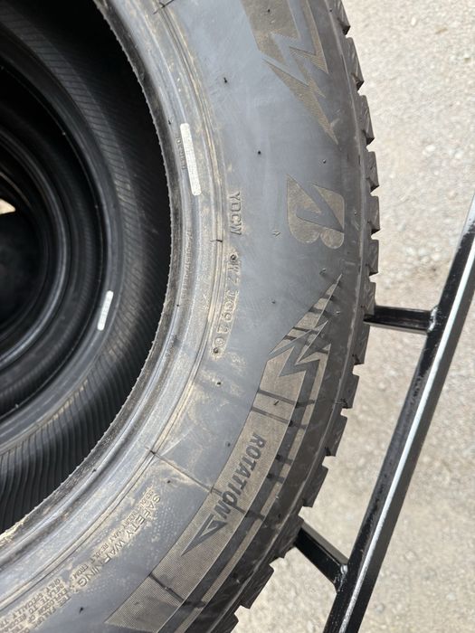 Шины Бу 255 65 R 17 Bridgestone Blizzak Dm-V2 резина зима пара