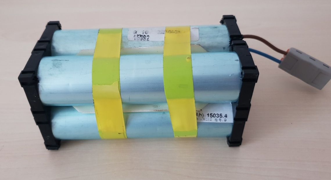 Аккумулятор Lifepo4 12v (13,6v), 15Ач, 180Втч для ДБЖ, електротр.