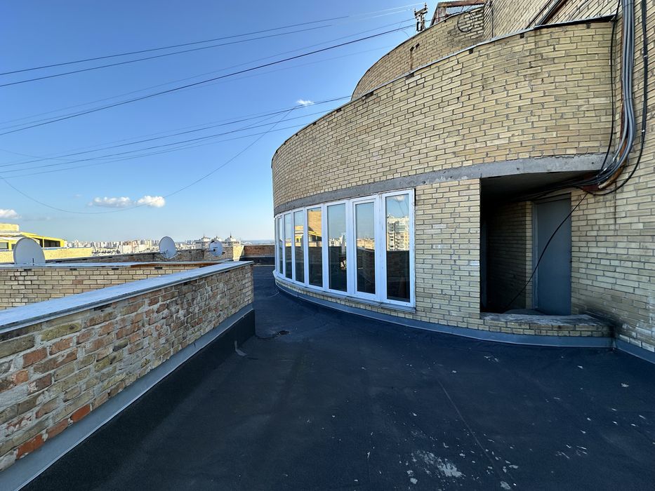 БЕЗ %; ПЕНТХАУС; СУПЕРВИДОВИЙ; заг 179м2; житлова 44м2 тераса 135м2