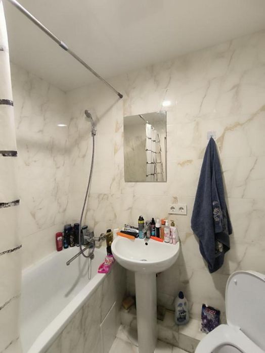 Продам 1-кім. квартиру смт Пісочин, ЖК Ластівчине гніздо