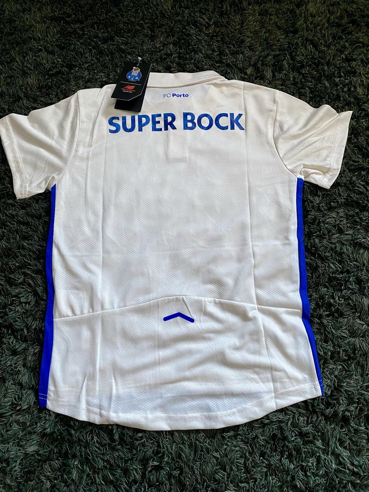Conjunto criança FC Porto camisola e calções 10/11 anos