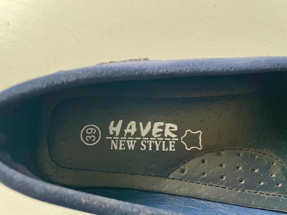 Buty mega stan zamszowe idealne na komunie, rozmiar 39 grantowe