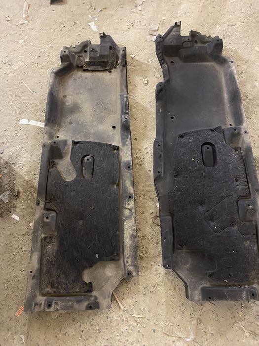 Захист Audi Q7,Q8,Touareg 3,CAYENNE 3,4M0825206, 4M0825205