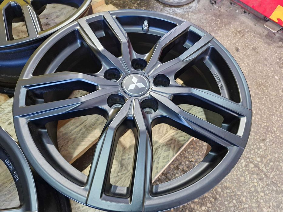 Alufelgi 5x114,3 17 Mitsubishi ASX Lancer Eclipse Cross Outlander ET38