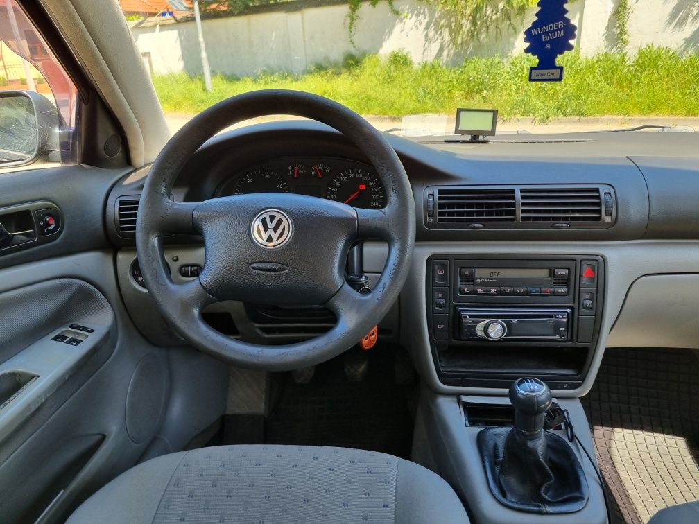 Passat B5 1.9TDI 90km/ NIEZNISZCZALNY ;) jeden właściciel