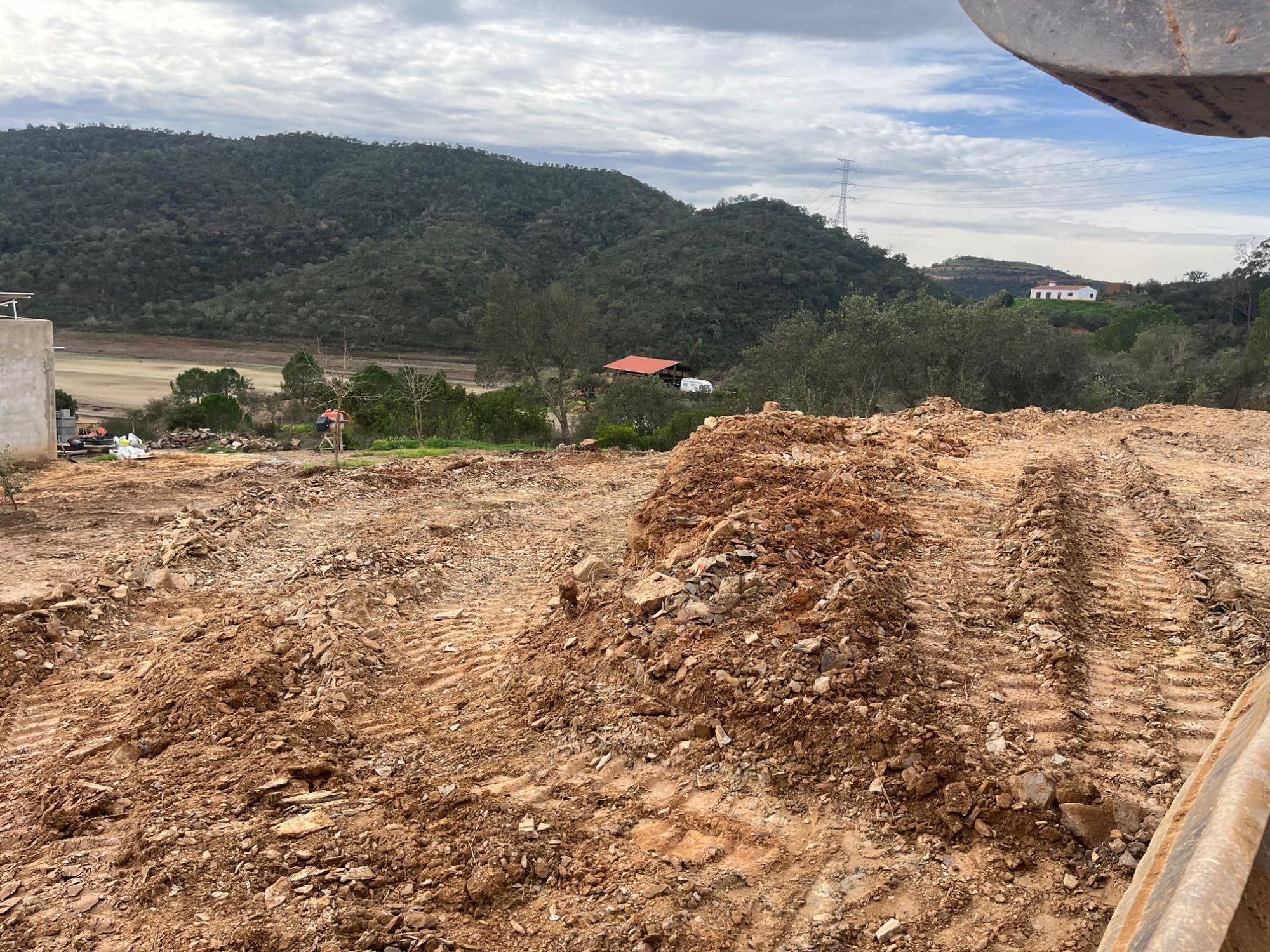 Moradia junto à barragem