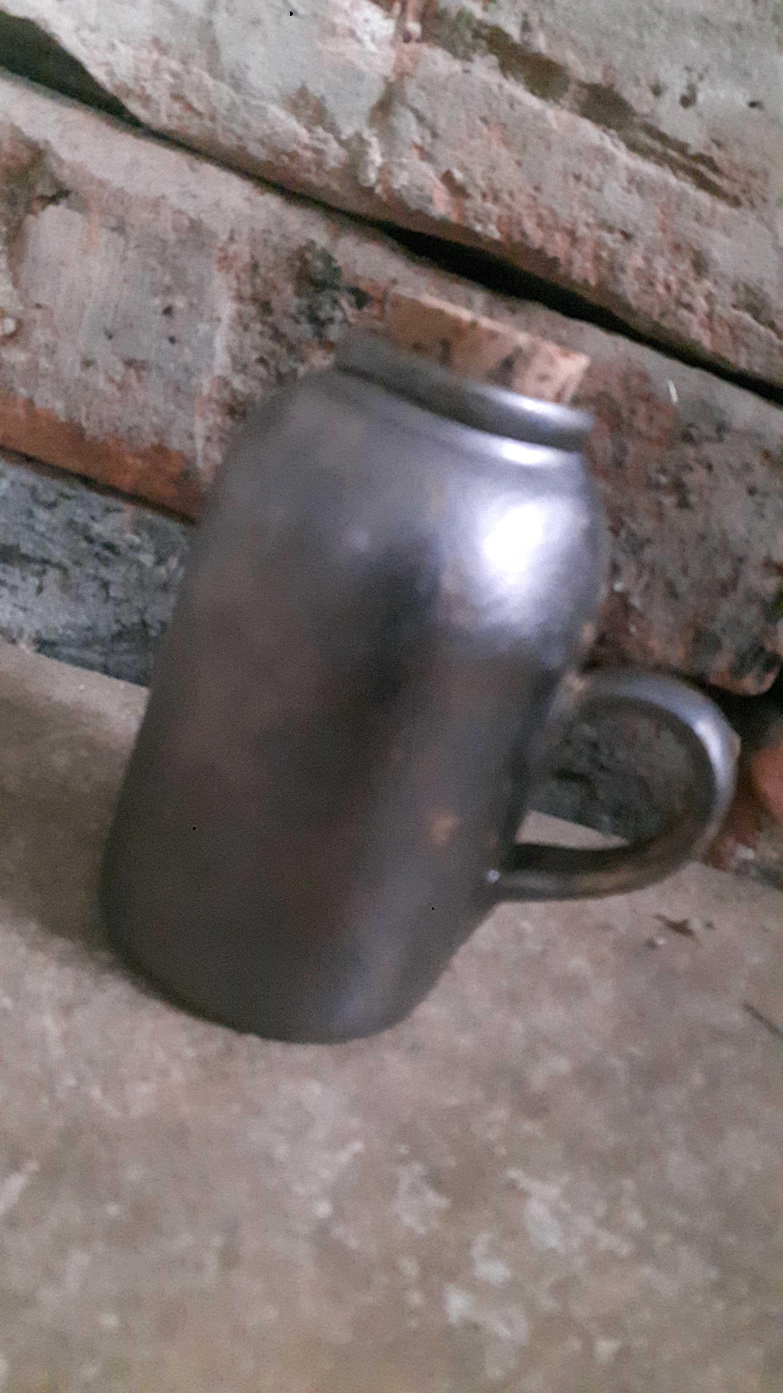 Butelka ceramiczna ręcznie wykonana.