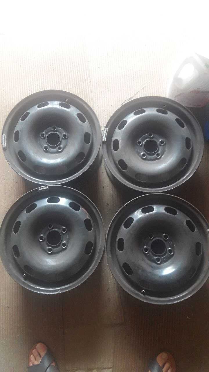 Диски  R14БУ Шкода Фабія