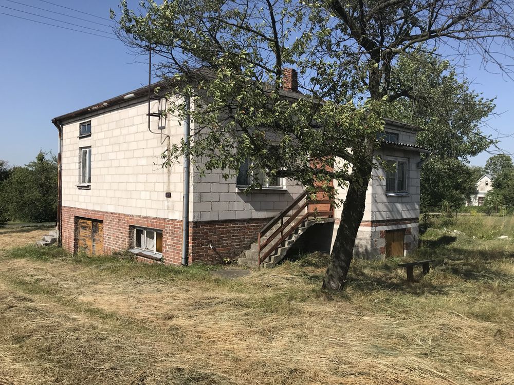 Sprzedam dom z budynkiem gospodarczym, działka 40 a